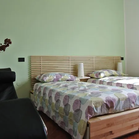 Bed and breakfast Sari 4*