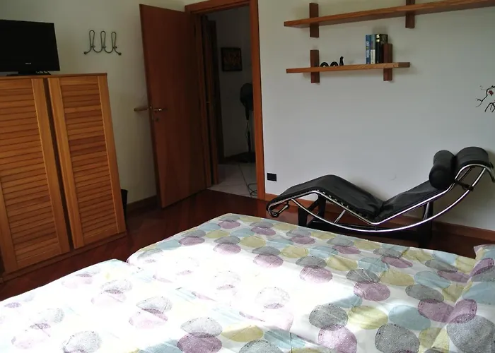 Sari Bed & Breakfast Como