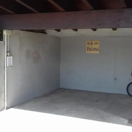 Alojamento de Acomodação e Pequeno-almoço Sari