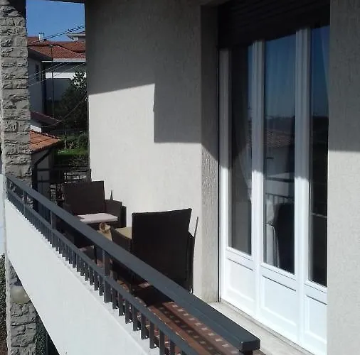 Bed & Breakfast Sari 3*